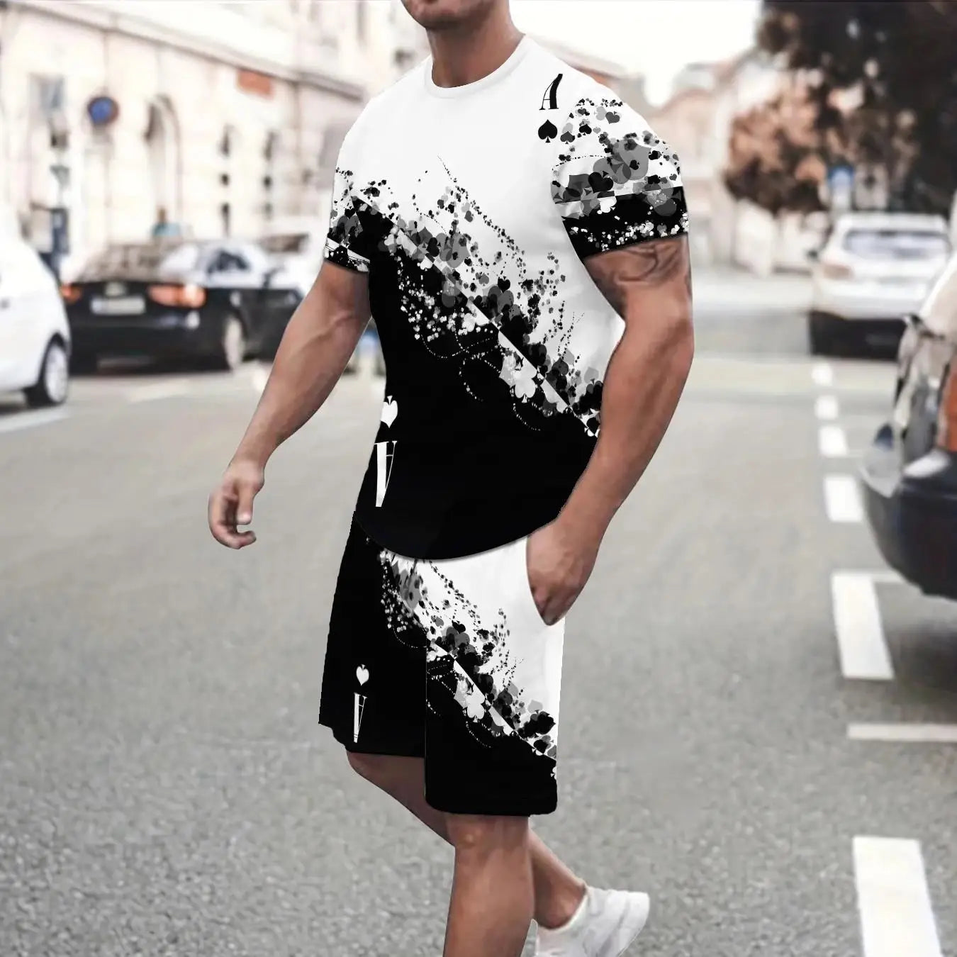 Men's summer popular sportswear men's fashion round neck short sleeved shorts running loose short sleeved summer T-shirt