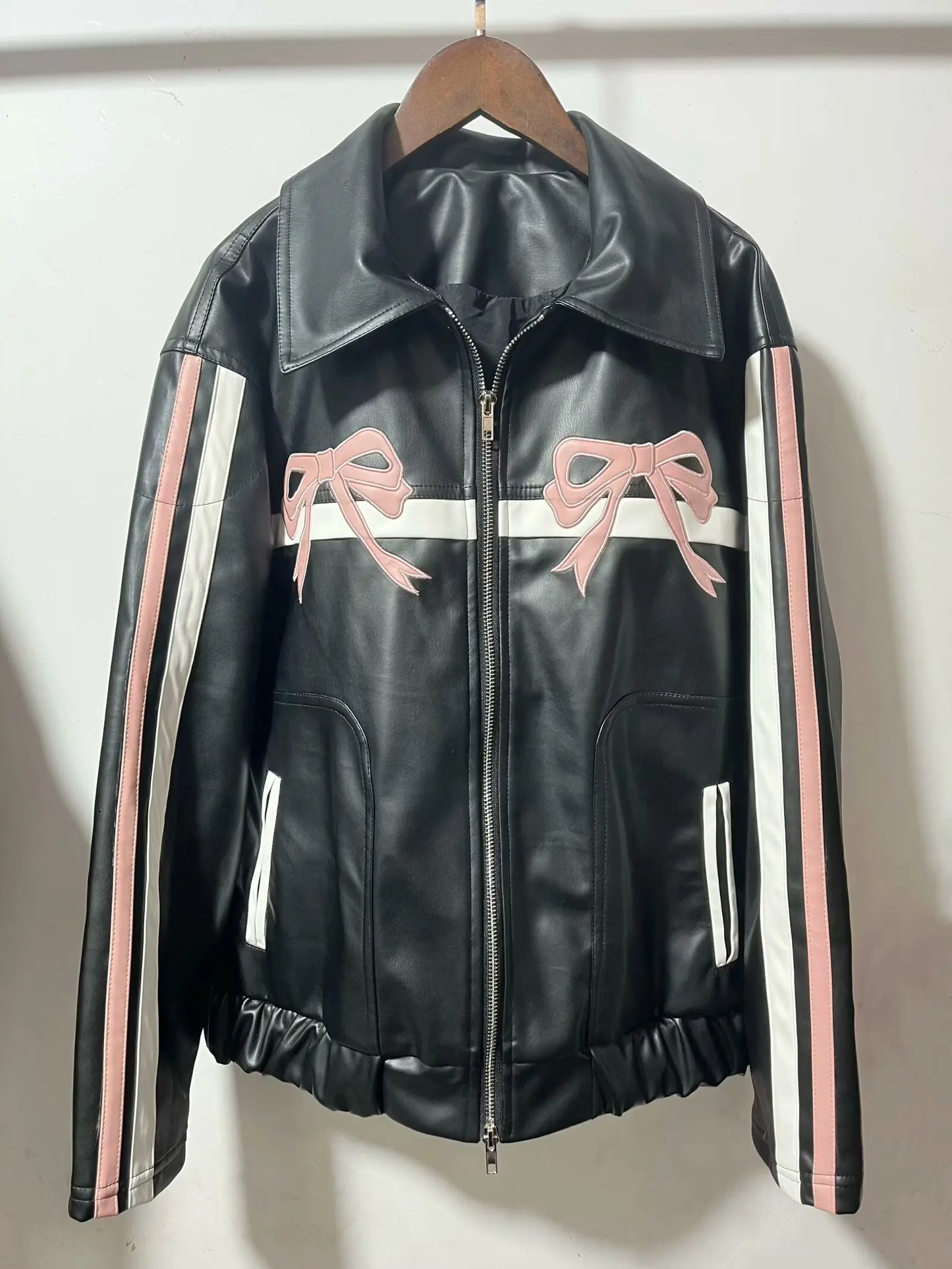 New women's sweet cool bow retro black leather jacket to show off your sexy figure